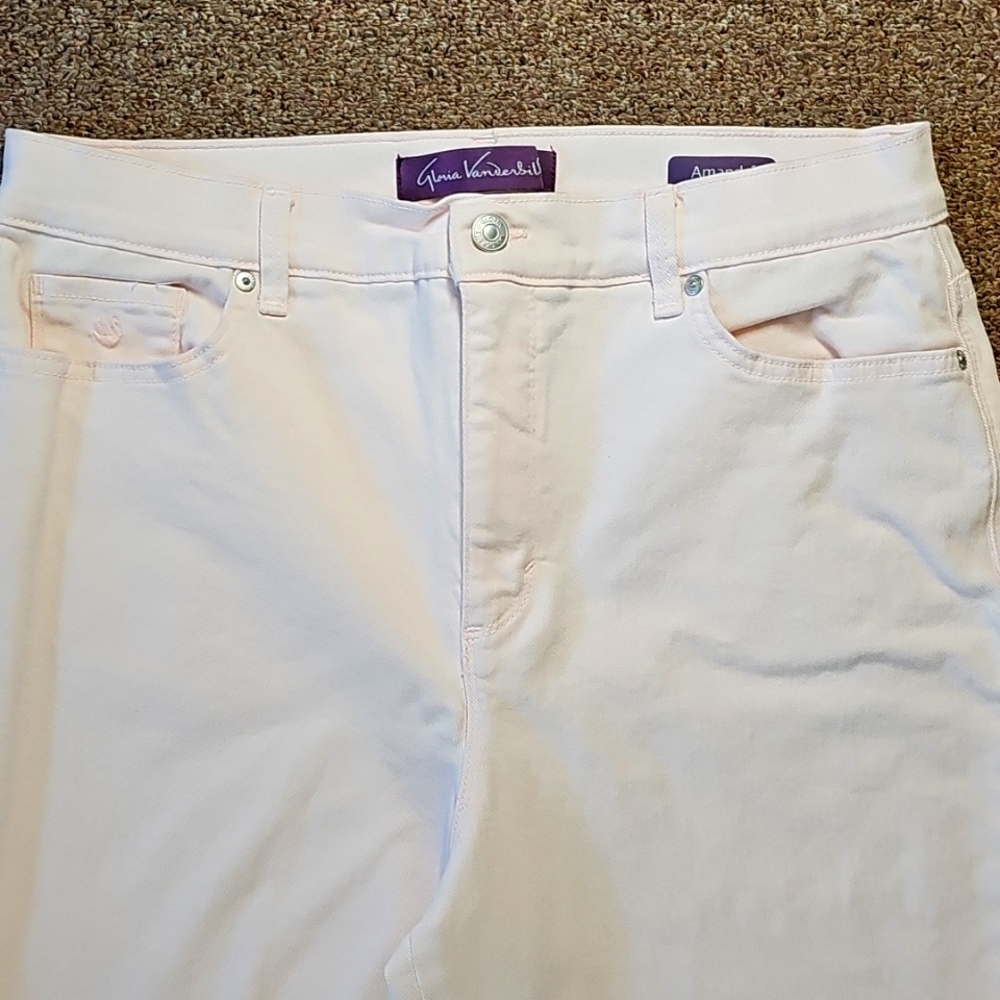 GV Jeans - Picture 4 of 16